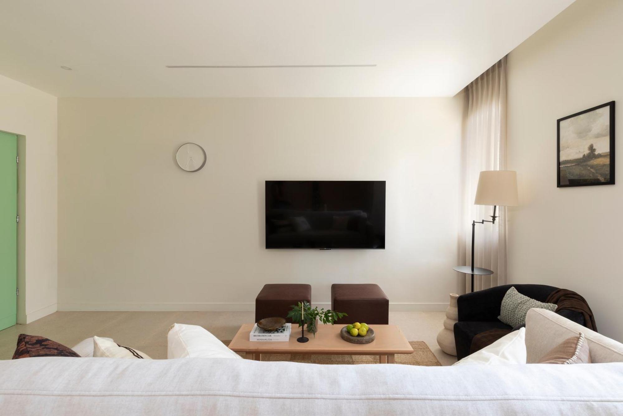The J - Luxury Apartments By Localz Jeruzsálem Kültér fotó