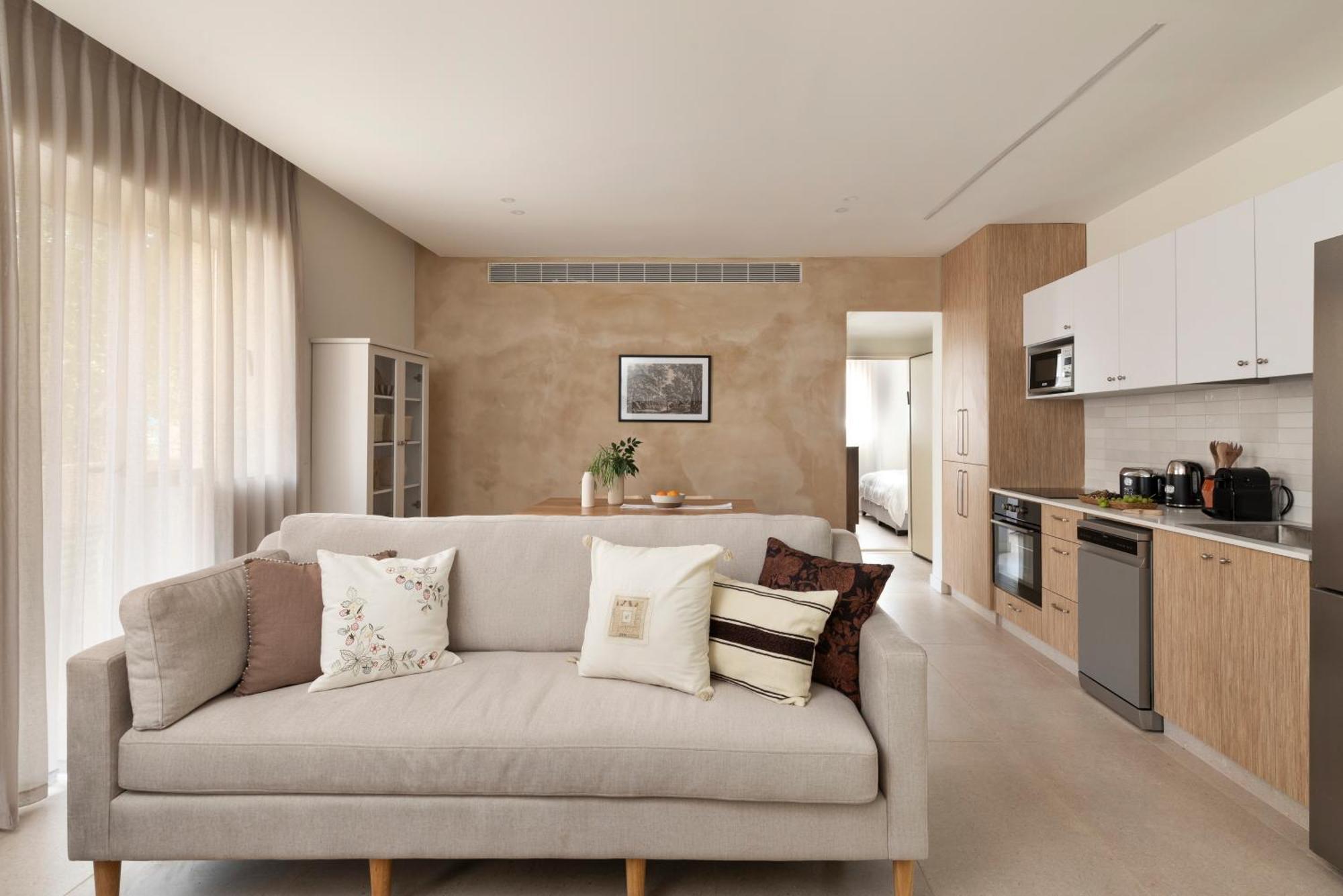 The J - Luxury Apartments By Localz Jeruzsálem Kültér fotó